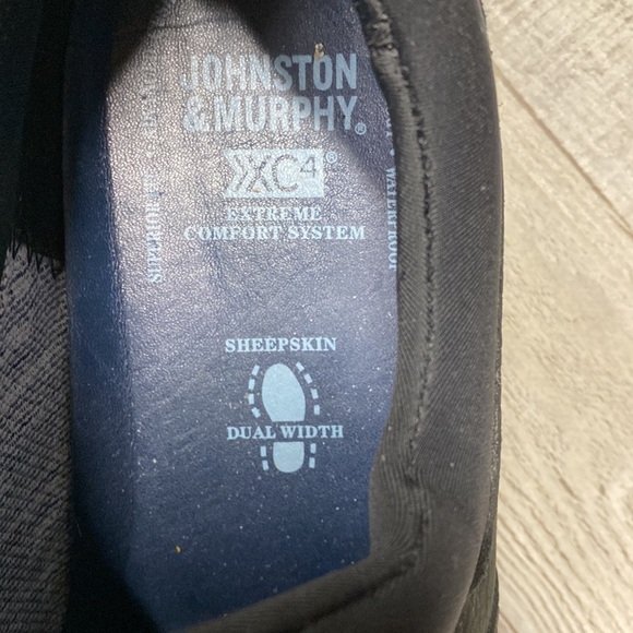 Johnston & Murphy black sheepskin loafers size 8 1/2 main image 14